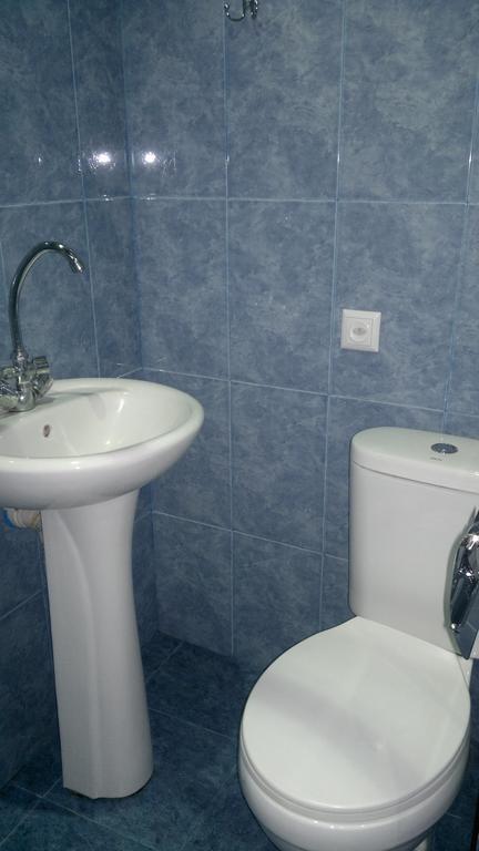 Guest House Besarioni بورجومي الغرفة الصورة