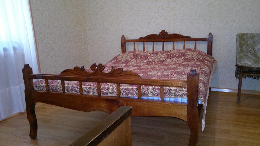 Guest House Besarioni بورجومي الغرفة الصورة