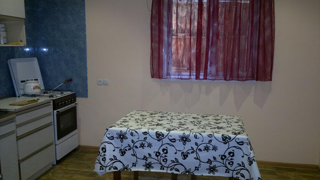 Guest House Besarioni بورجومي الغرفة الصورة