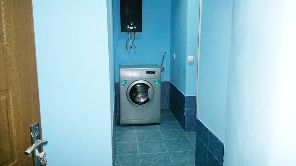 Guest House Besarioni بورجومي الغرفة الصورة